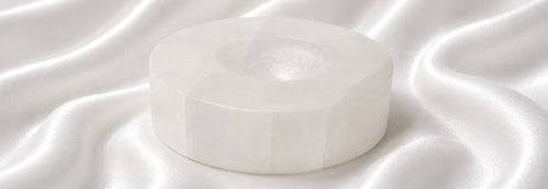 Selenite Sphere Holder