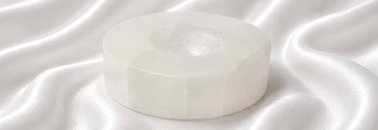Selenite Sphere Holder